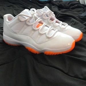 Jordan 11 Low Bright Citrus W11.5/M10